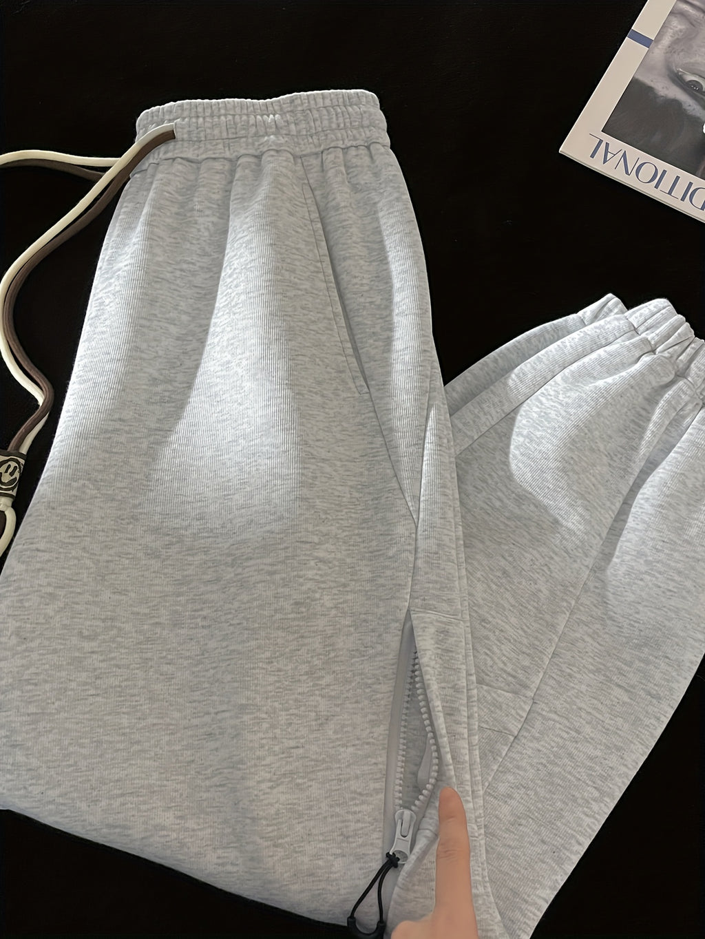 Men's High-Waisted Vertical Straight Leg Sweatpants - Light Grey Retro Gym Joggers with Elastic Drawstring Waist, Loose Curved Knife Fit for Fitness, Sports & Casual Wear | Spring\u002FAutumn Pants (Machine Washable)